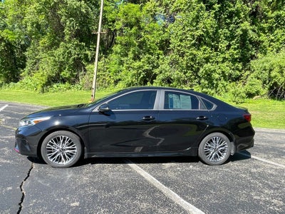 2022 Kia Forte GT-Line