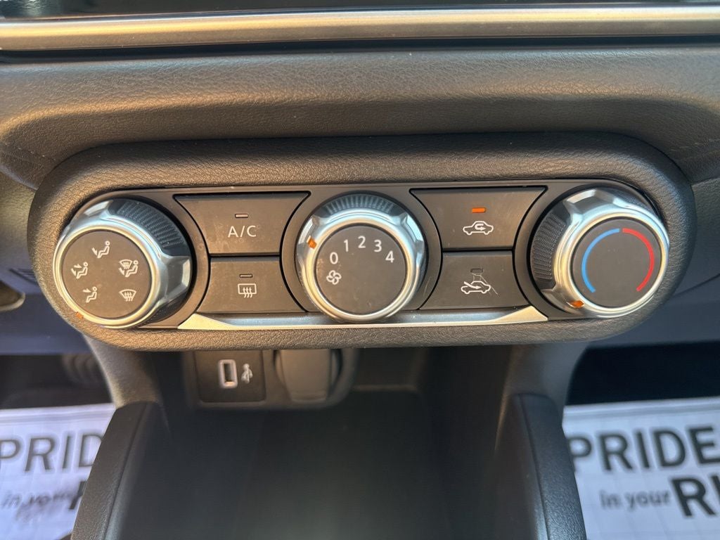 2024 Nissan Versa 1.6 S