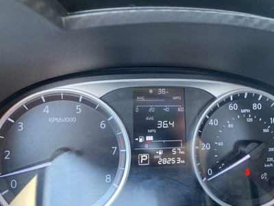 2024 Nissan Versa 1.6 S