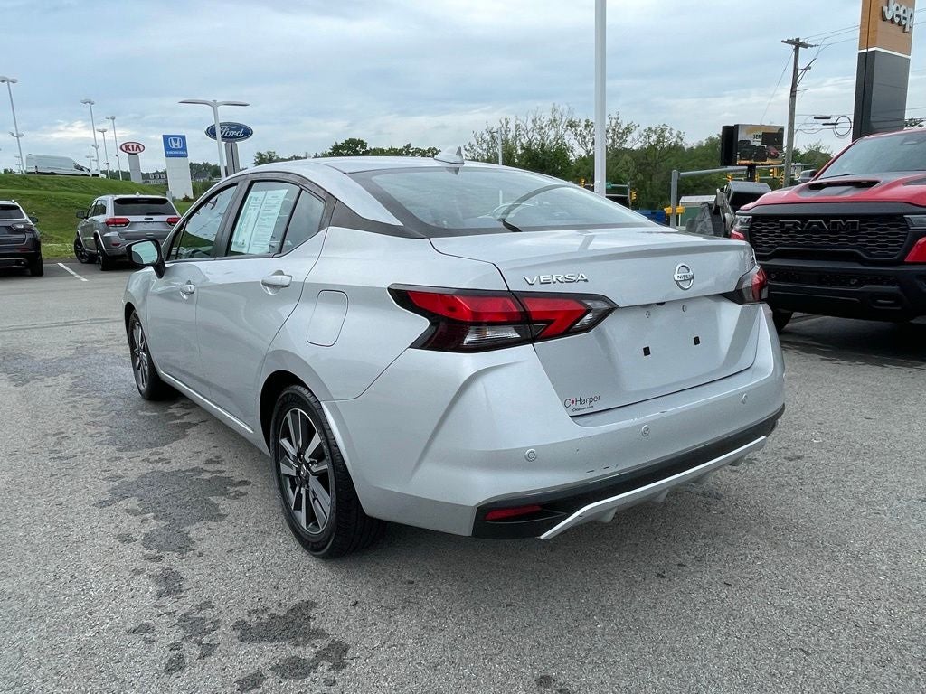 2021 Nissan Versa 1.6 SV