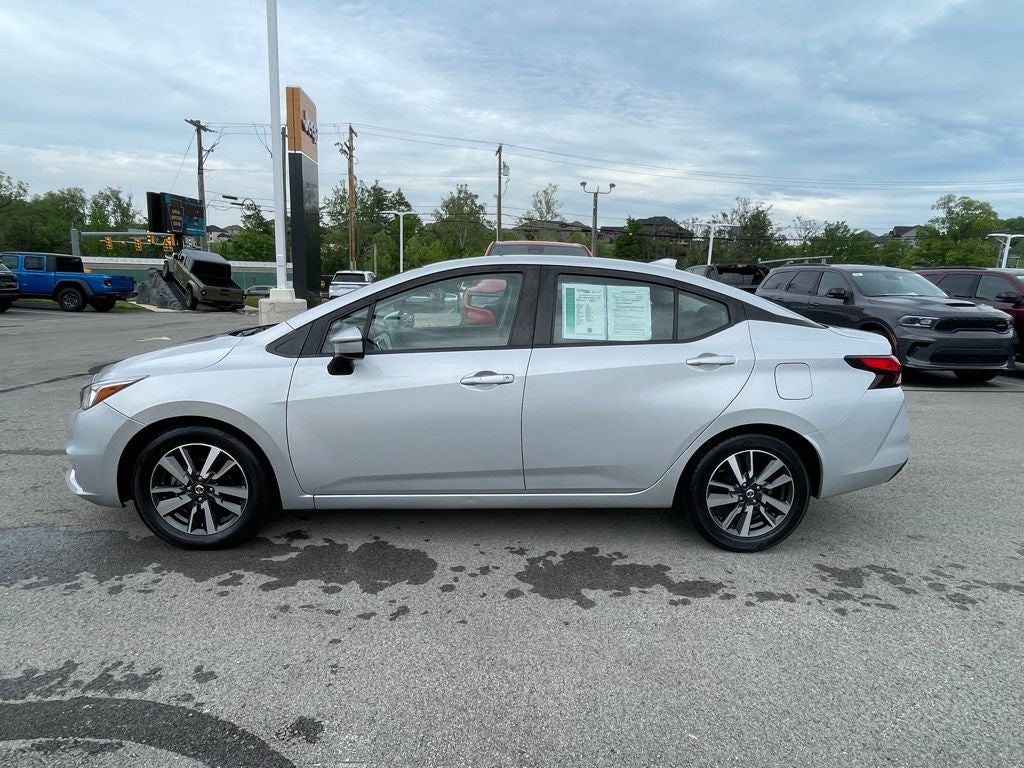2021 Nissan Versa 1.6 SV