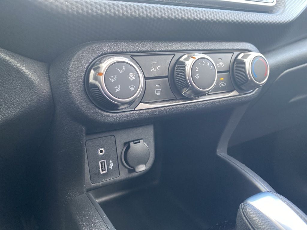 2022 Nissan Kicks S Xtronic CVT