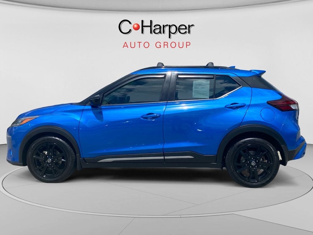 2021 Nissan Kicks SR