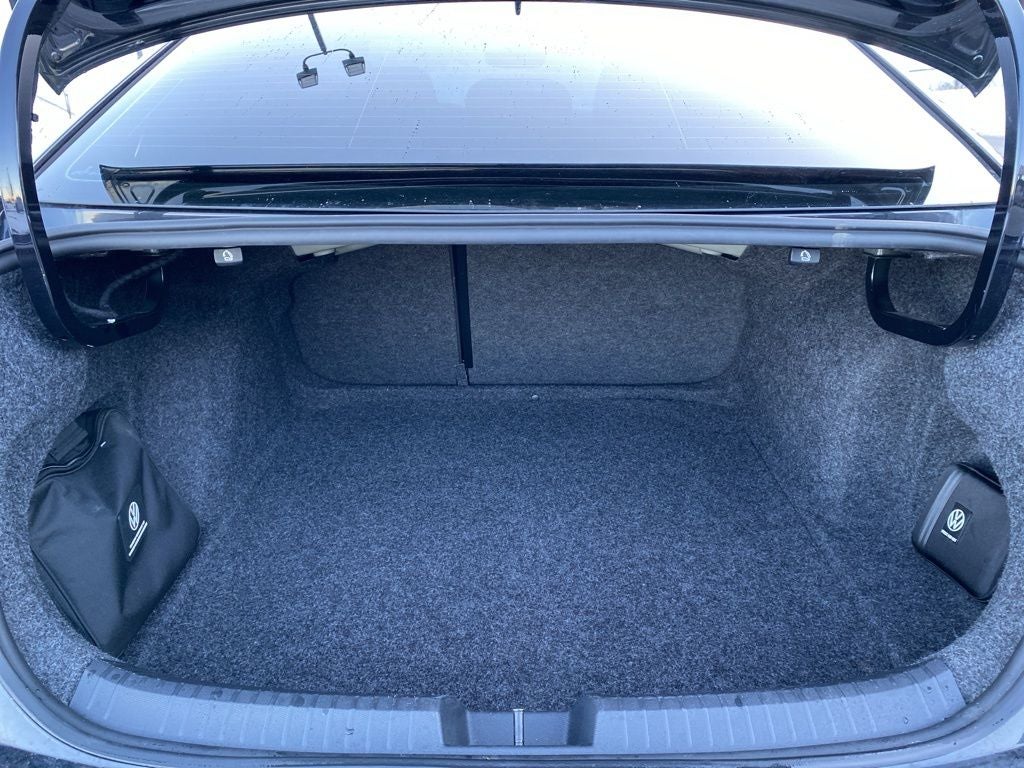 2023 Volkswagen Jetta GLI 2.0T Autobahn