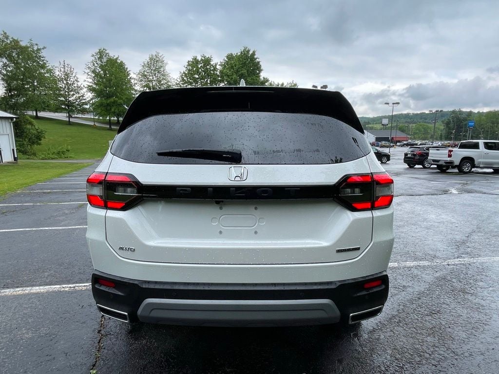 2025 Honda Pilot Touring