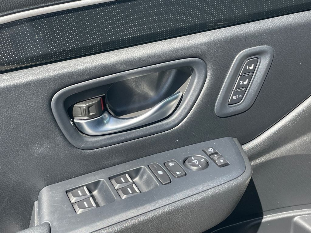 2025 Honda Pilot Black Edition - Photo 18