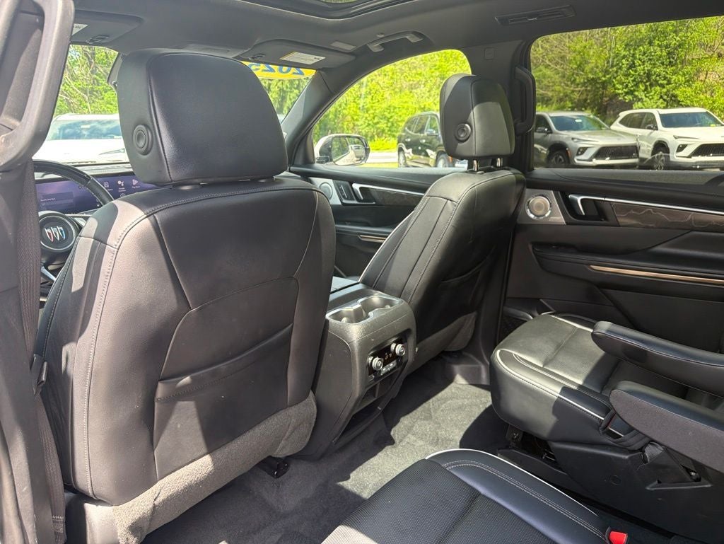 2025 Buick Enclave Avenir