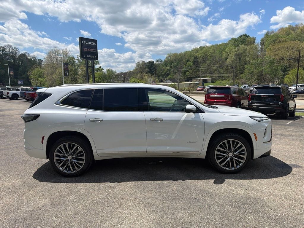 2025 Buick Enclave Avenir