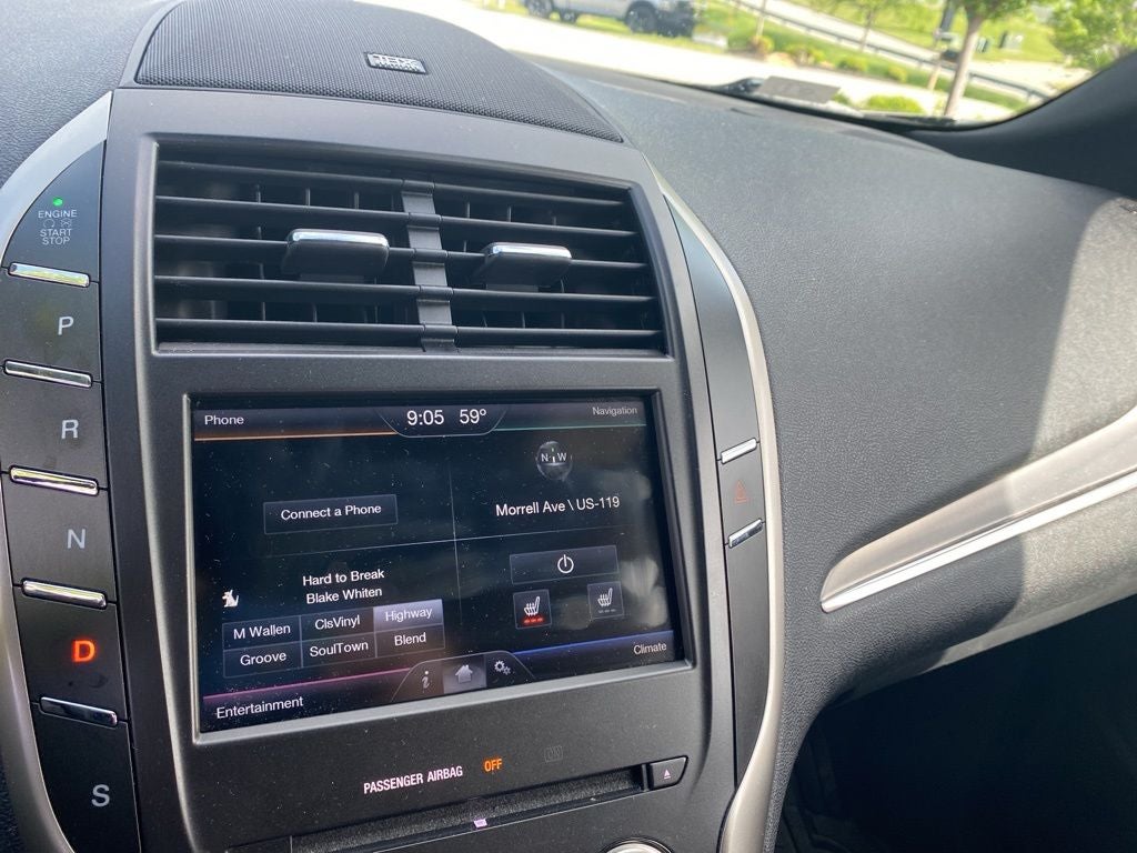 2015 Lincoln MKC Base