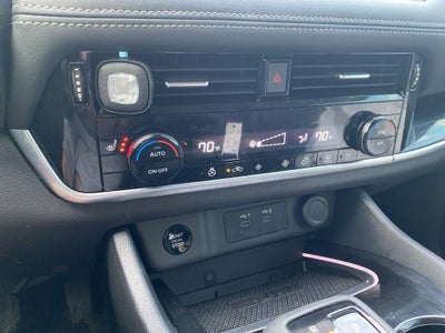 2024 Nissan Rogue SL