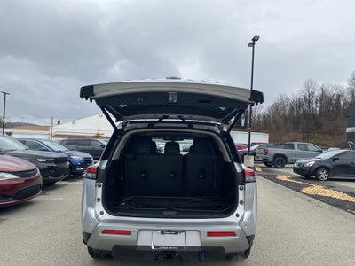 2022 Nissan Pathfinder Platinum 4WD