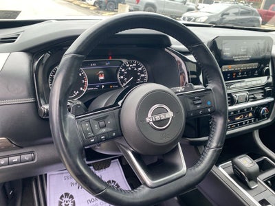 2022 Nissan Pathfinder Platinum 4WD