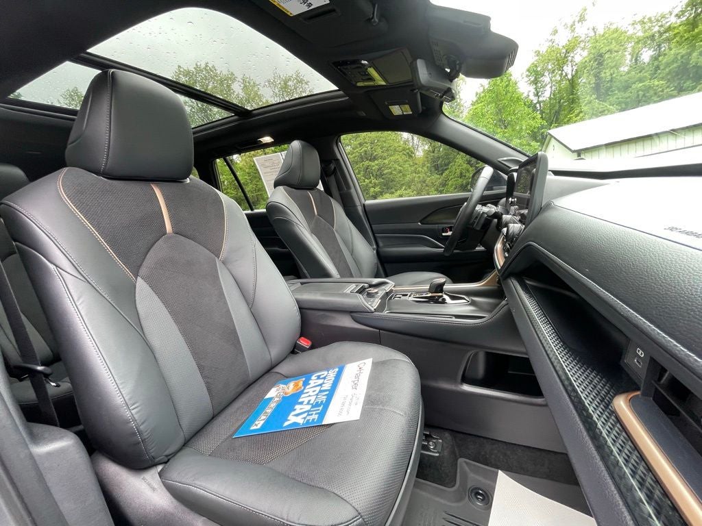 2025 Toyota Grand Highlander Hybrid MAX Platinum