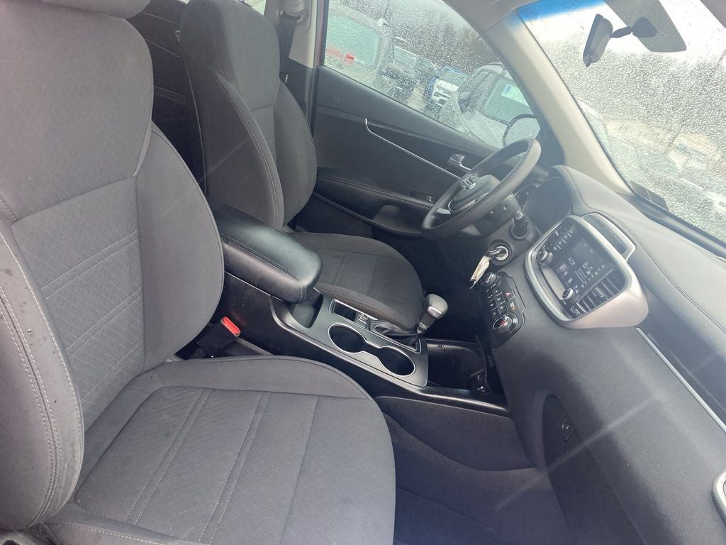 2019 Kia Sorento 2.4L LX