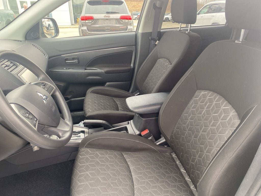 2025 Mitsubishi Outlander Sport 2.0 ES AWC