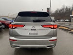 2022 Mitsubishi Outlander Base