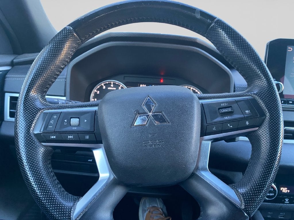 2022 Mitsubishi Outlander Black Edition