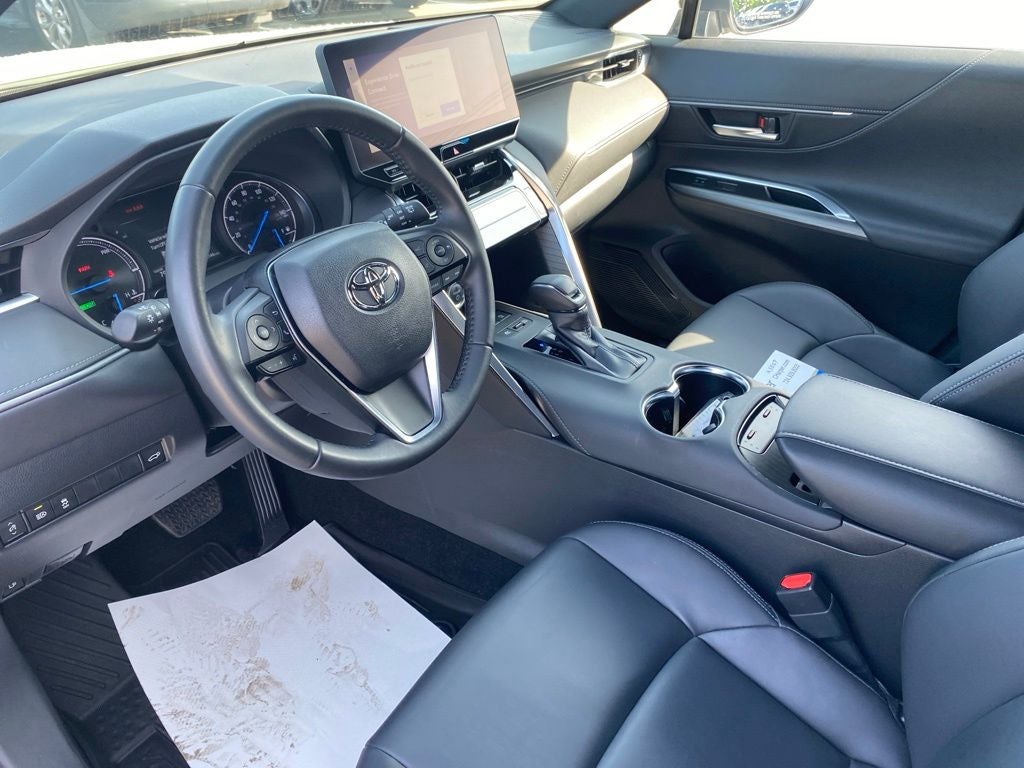 2023 Toyota Venza XLE