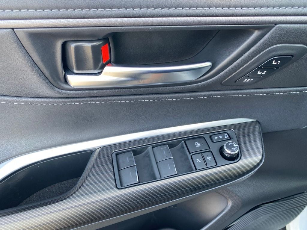 2023 Toyota Venza XLE
