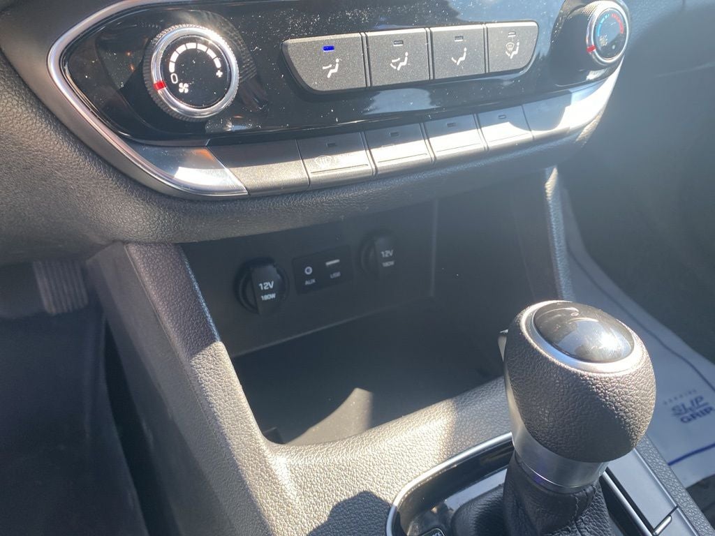 2020 Hyundai Elantra GT Base