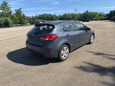 2016 Kia Forte5 LX
