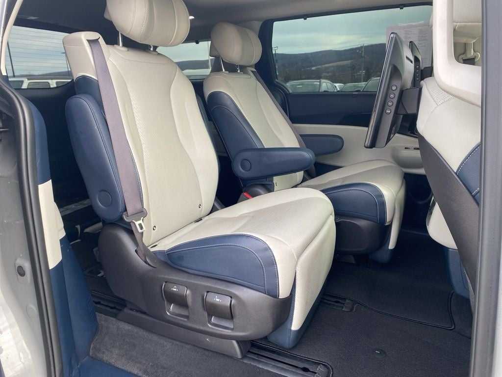 2025 Kia Carnival SX Prestige