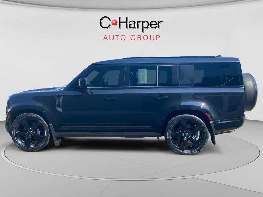 2025 Land Rover Defender 130 X-Dynamic SE