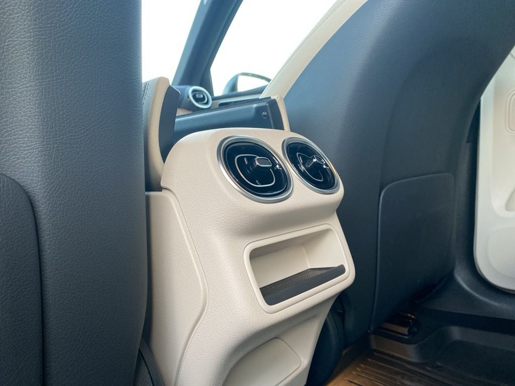 2024 Mercedes-Benz GLC 4MATIC® SUV