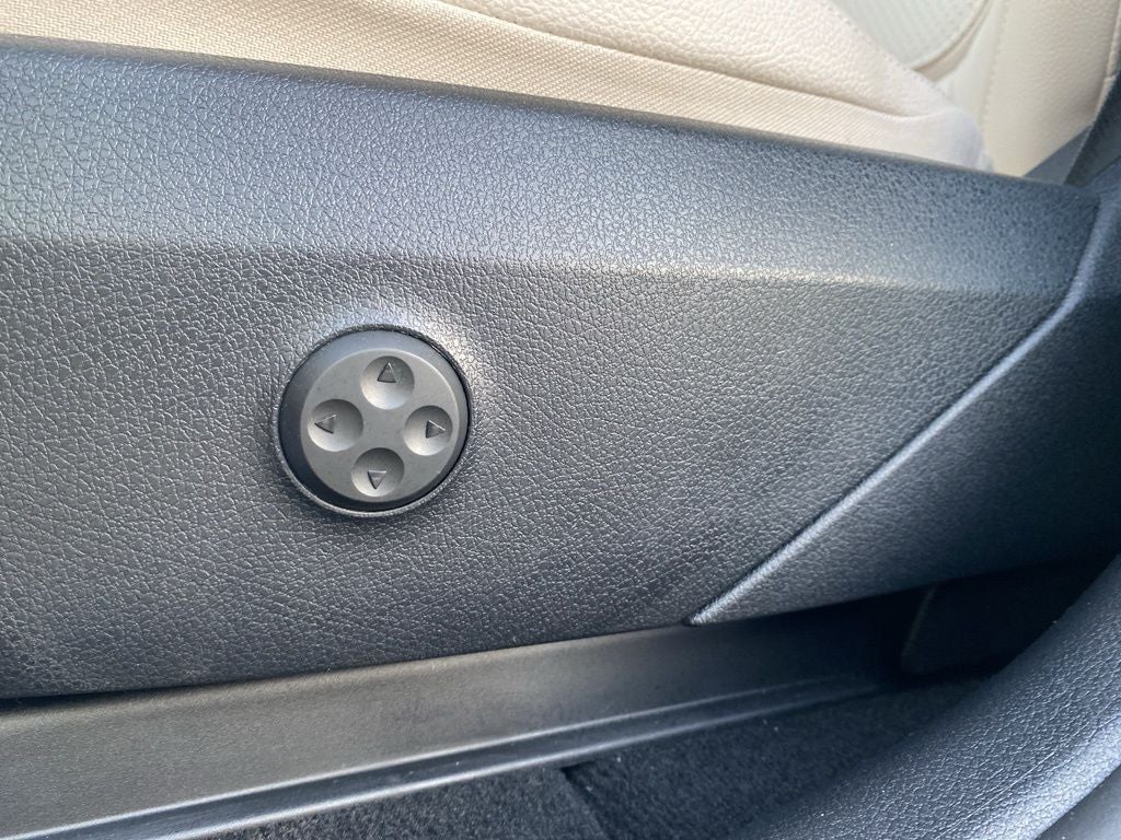 2024 Mercedes-Benz GLC 4MATIC® SUV