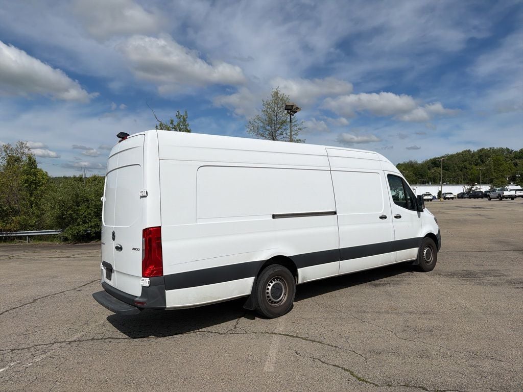 2022 Mercedes-Benz Sprinter 2500 Cargo 170 WB Extended