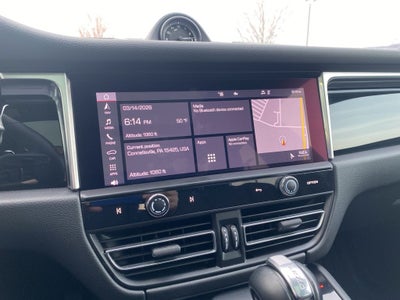 2022 Porsche Macan Base