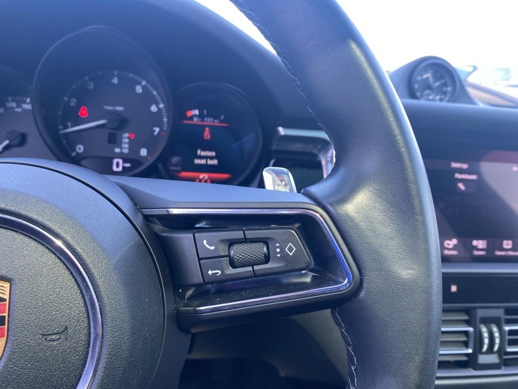 2022 Porsche Macan Base