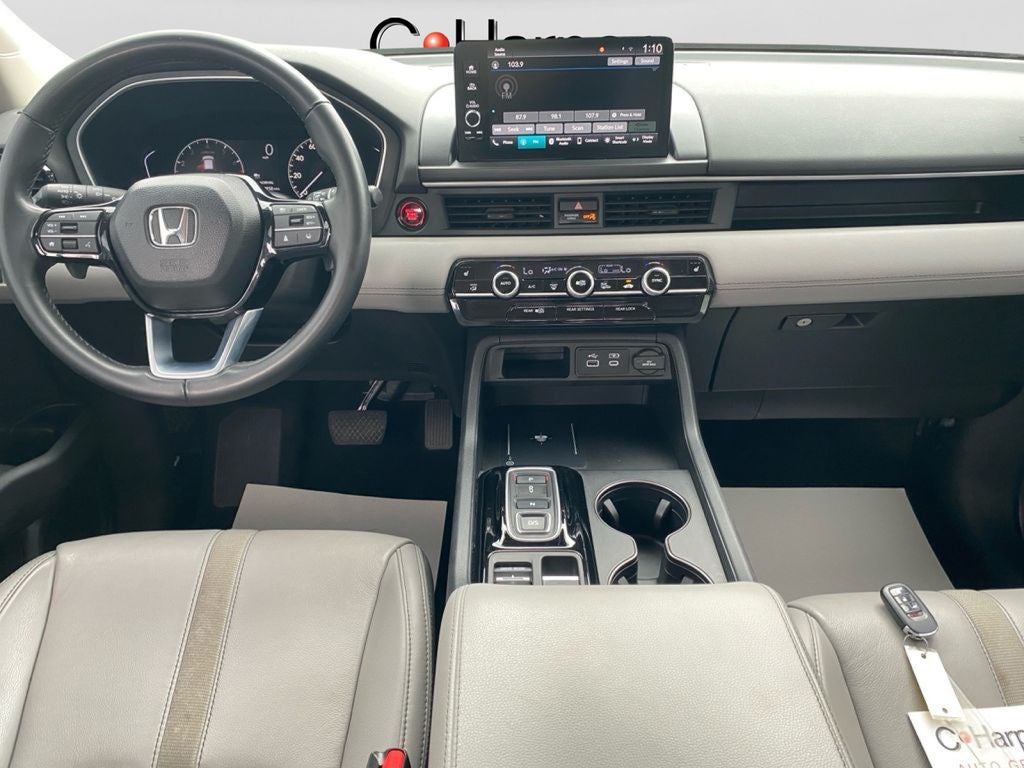 2023 Honda Pilot EX-L 8 Passenger