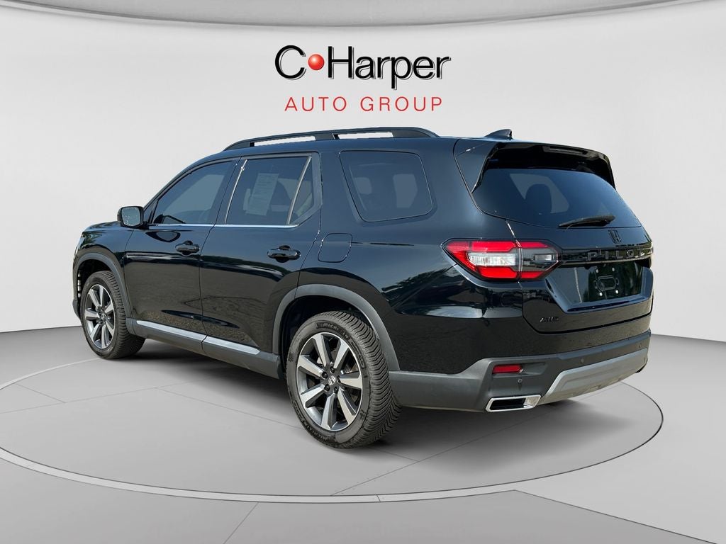 2024 Honda Pilot Touring
