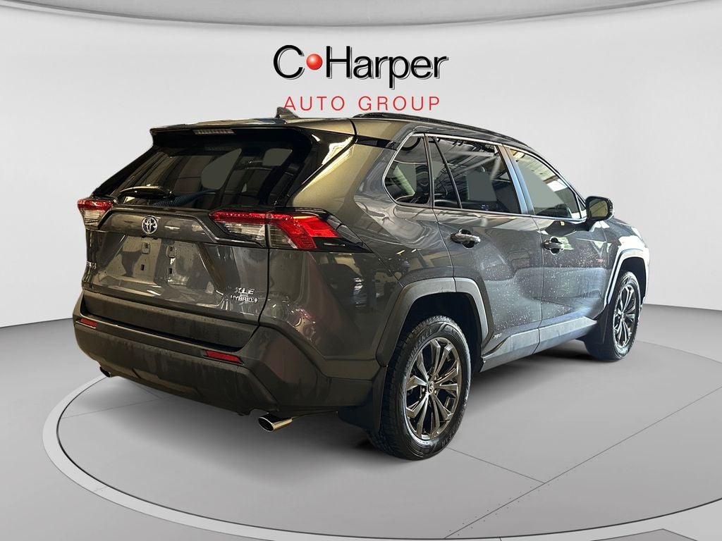 2022 Toyota RAV4 Hybrid XLE Premium