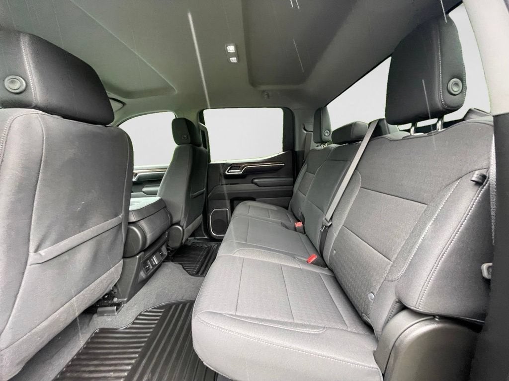 2025 Chevrolet Silverado 1500 LT (2FL)