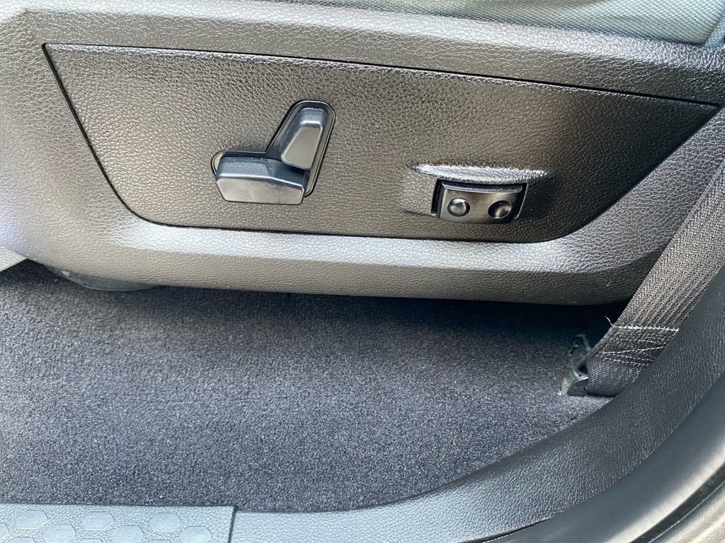 2019 RAM 1500 Classic Warlock Crew Cab 4x4 5'7" Box