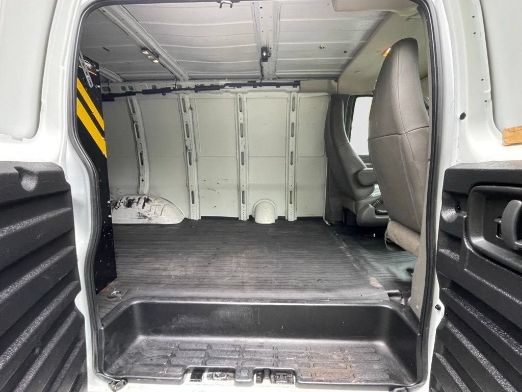 2021 Chevrolet Express Cargo 3500 RWD 3500 Regular Wheelbase WT