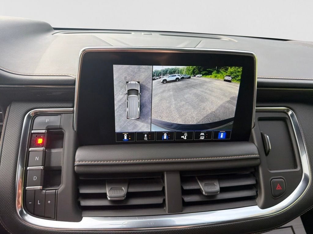 2023 GMC Yukon XL AT4