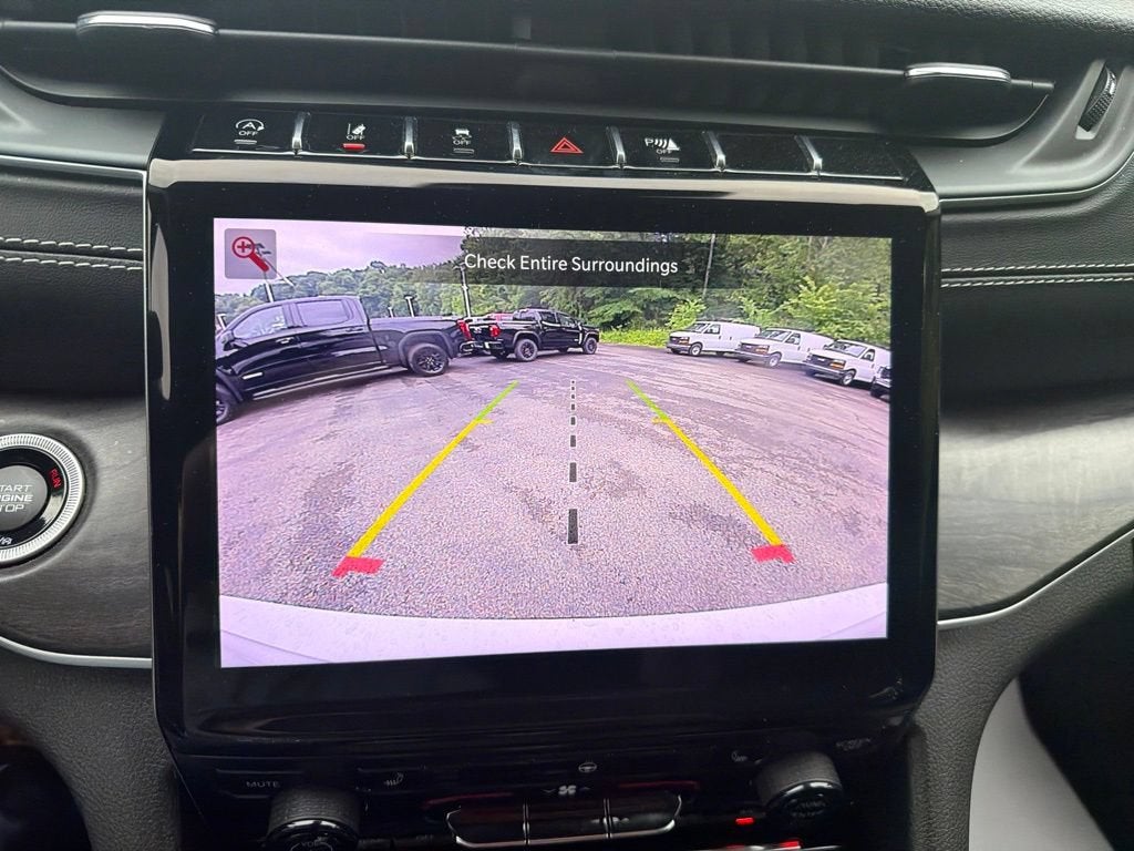 2023 Jeep Grand Cherokee L Limited 4x4