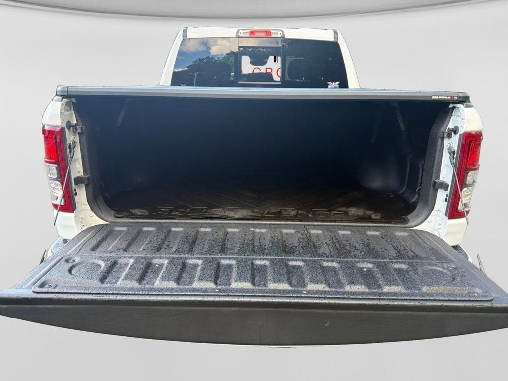 2022 RAM 1500 Big Horn Crew Cab 4x4 5'7" Box