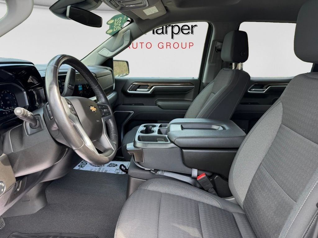 2022 Chevrolet Silverado 1500 LT (2FL)