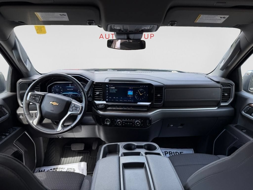 2022 Chevrolet Silverado 1500 LT (2FL)