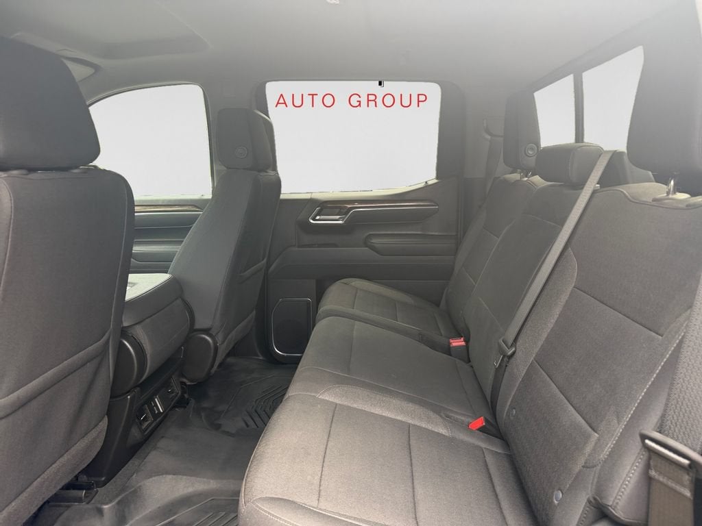 2025 GMC Sierra 1500 SLE