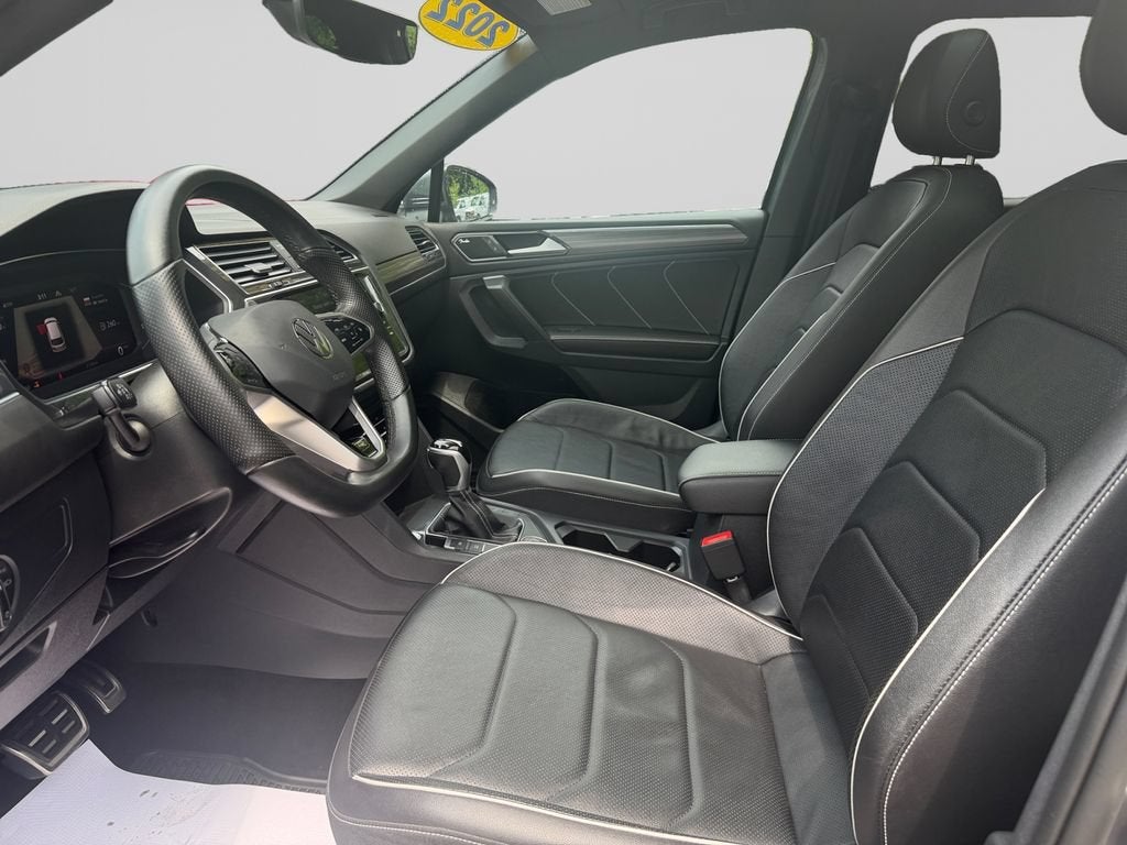 2022 Volkswagen Tiguan SEL R-Line