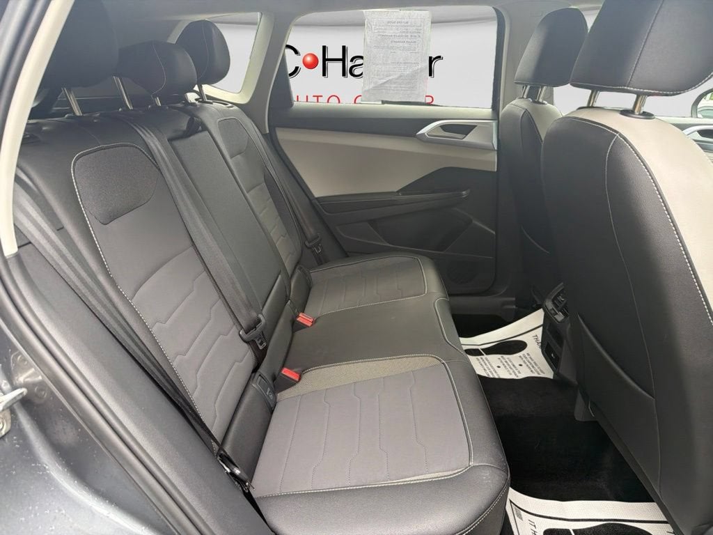 2025 Volkswagen Taos 1.5T SE