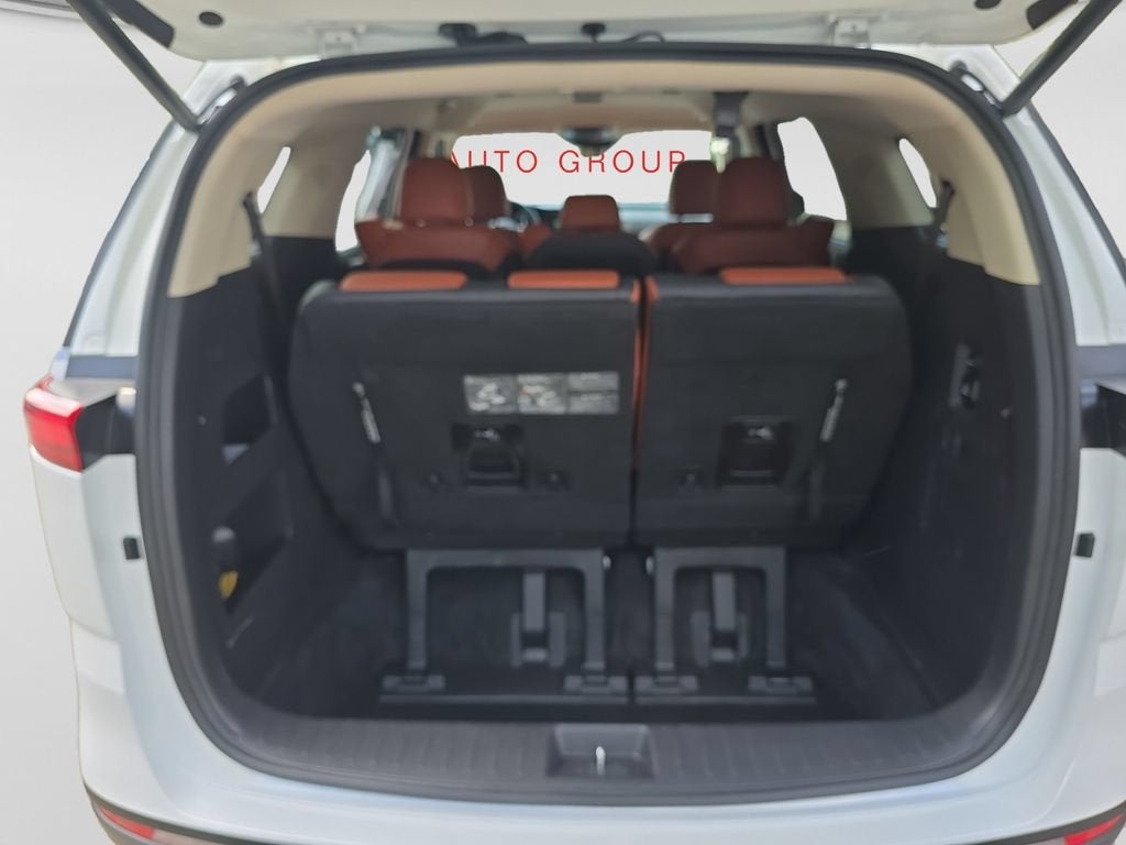 2024 Kia Carnival MPV SX