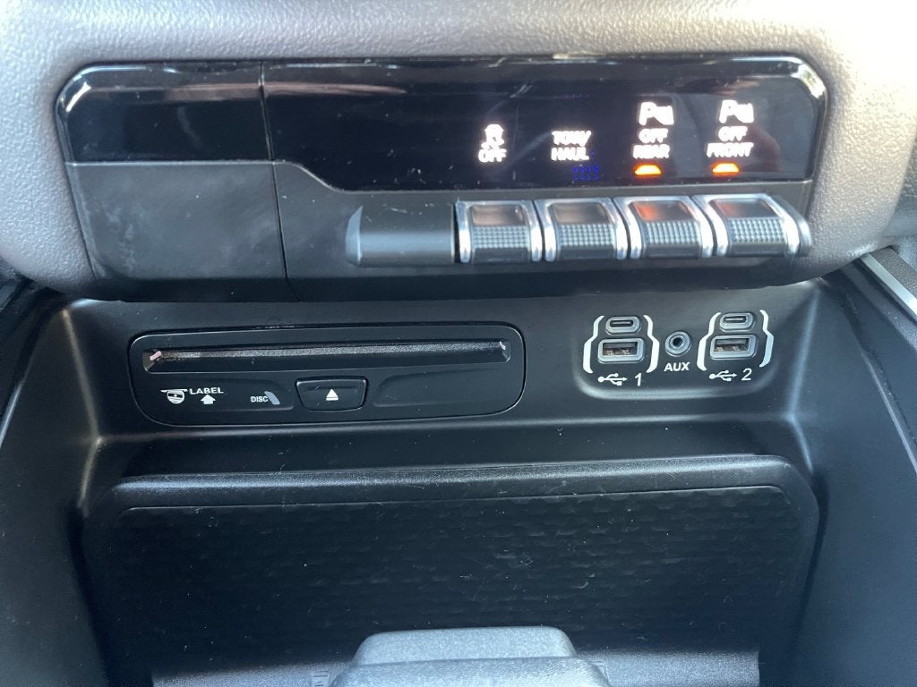 2019 RAM 1500 Big Horn/Lone Star Crew Cab 4x4 5'7" Box