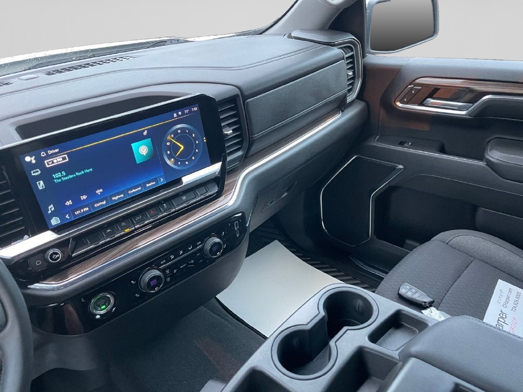 2024 Chevrolet Silverado 1500 LT (2FL)