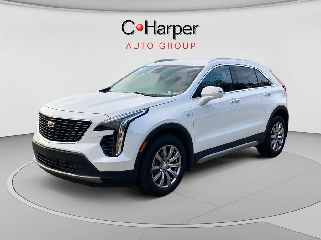 2022 Cadillac XT4 AWD Premium Luxury